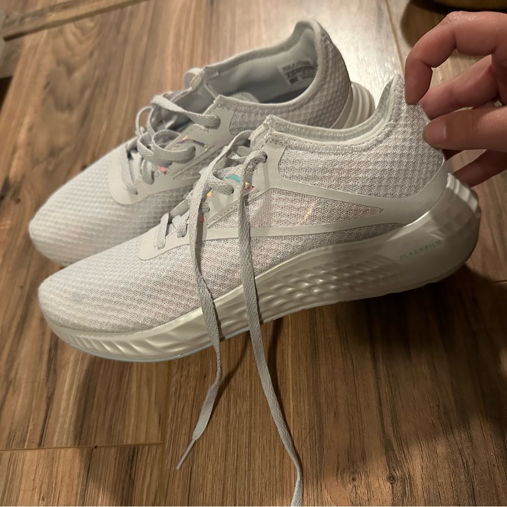 reebok sneakers white shimmer